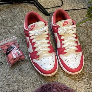 WOMENS 8/ YOUTH 6.5 NIKE DUNK archeo pink